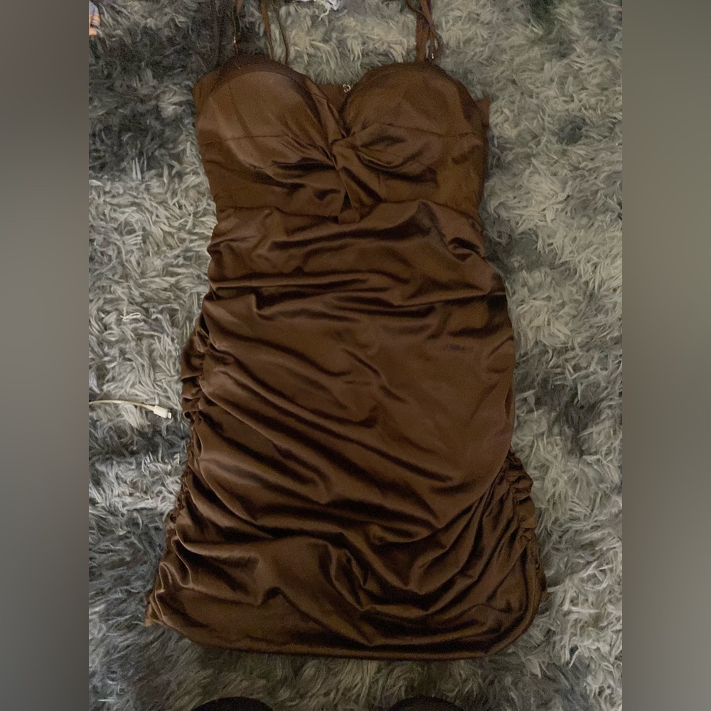 Brown dress